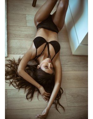 Ensemble Lingerie Lurex Opaque Leg Avenue – Glamour Brillant & Sensuel